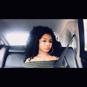 Meet your Posher, Anays